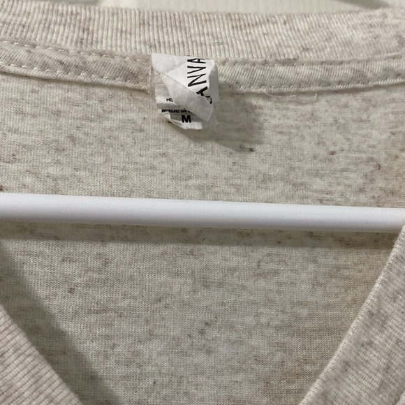 Oklahoma State University cream heather short sleeve v neck T-shirt OSU Cowboys - Picture 3 of 4